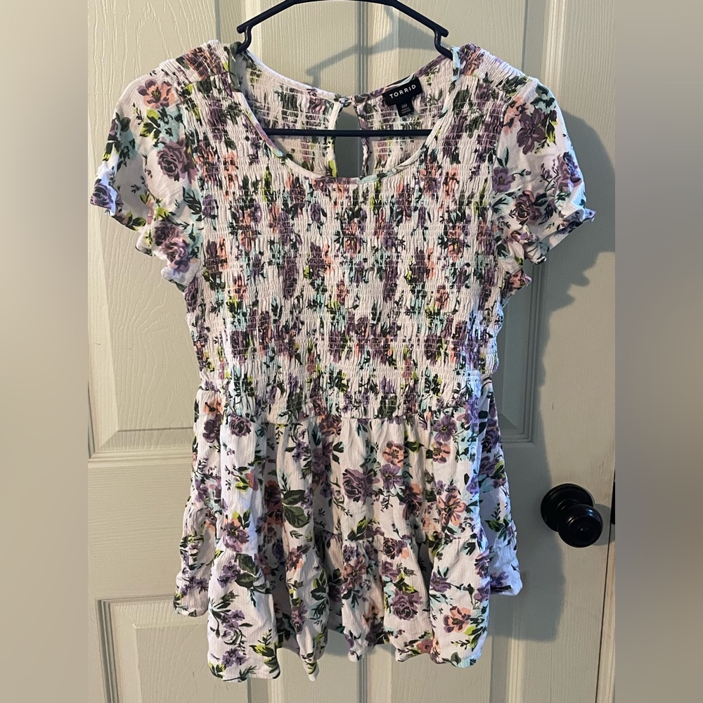Torrid blouse size 00